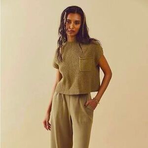 FREE PEOPLE |  Freya Sweater in Olive size L NWT
